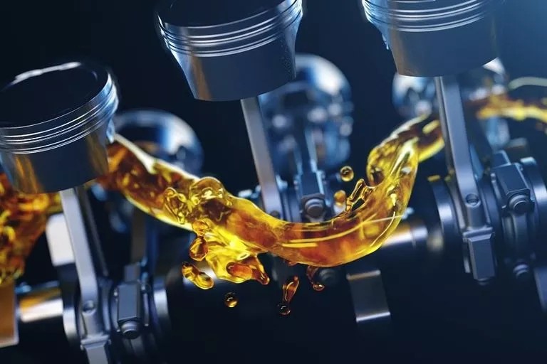 Motorsport vehicles use specialized engines, gearboxes, and oil tanks to reduce mass and boost performance. Syensqo’s CYCOM®, LTM®, MTM®, and HTM® composites are ideal for these components, offering high performance in tough environments, good chemical resistance, and compatibility with extreme temperatures.
