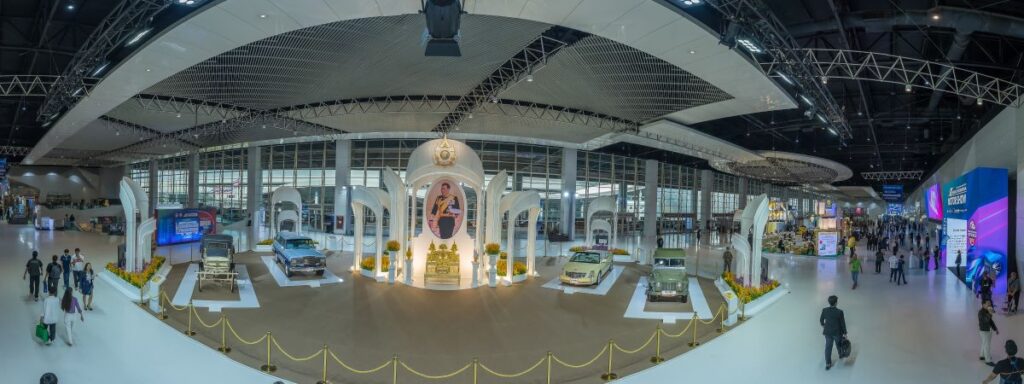 One exhibition stands out for its elegance and cultural significance—the Royal and Classic Car Exhibition, 