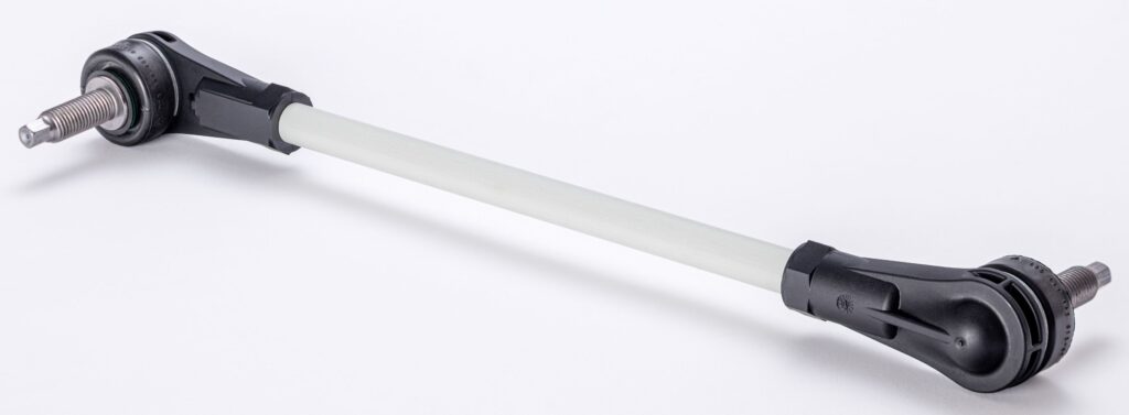 A recycled PA6 compound was created from the polyamide fraction obtained by solvent-based recycling, validate d on a near-series chain guide rail (production: Pöppelmann) for Mercedes-Benz. Photo: BASF.