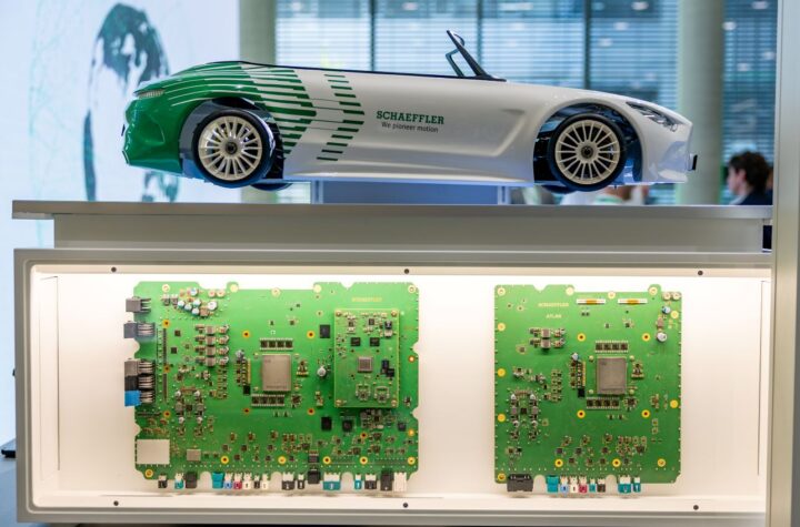One of the key advantages of Edge AI is that data is processed where it is generated inside the vehicle. (Photo: Schaeffler)